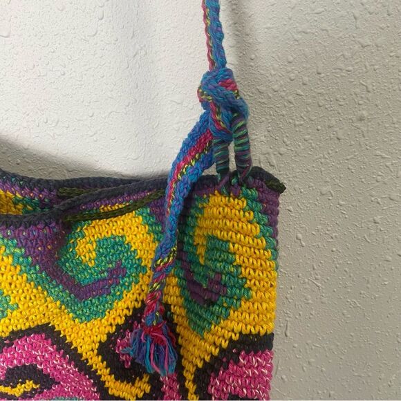 Women's Boho Artisanal Colorful Crochet/Knit Crossbody Bag W/ Drawstring Closure - Picture 8 of 15
